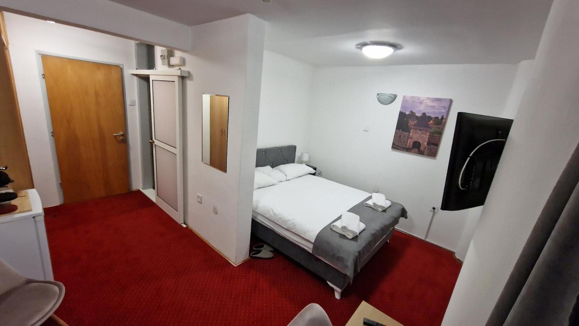 Olimpus Apartmani Bd Banjaluka Banja Luka Phòng bức ảnh
