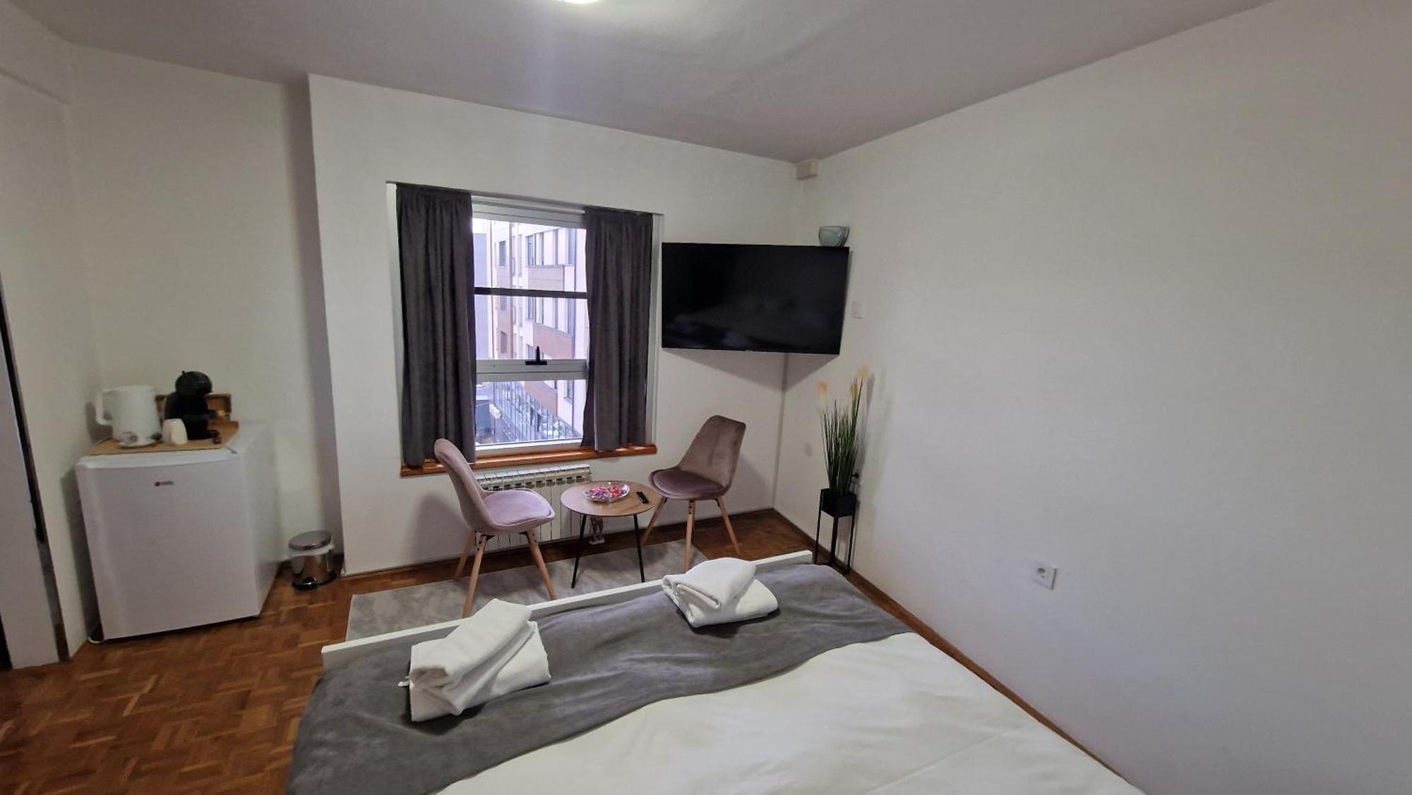 Olimpus Apartmani Bd Banjaluka Banja Luka Phòng bức ảnh